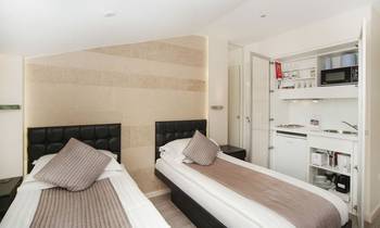 Studio: twin NOX Kensington London Studio: twin NOX Kensington London