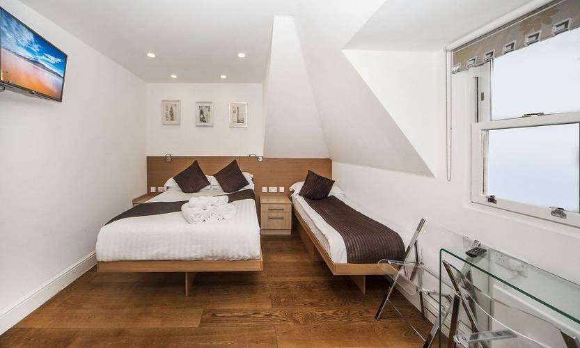 Apartment: triple NOX HOTELS | Kensington London