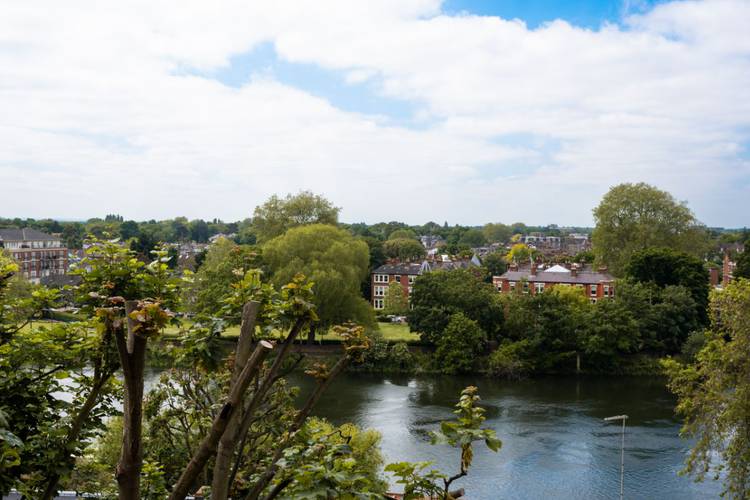 Double studio river view NOX Richmond London