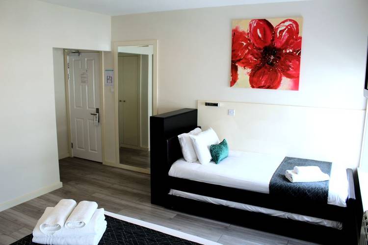 Family room NOX Lancaster Gate London