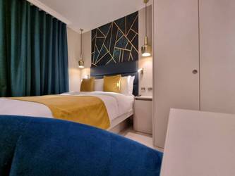 Standard double studio NOX Kensington Gardens London Standard double studio NOX Kensington Gardens London