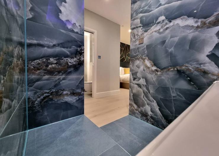 Signature Jacuzzi Suite NOX Kensington Gardens Londres Signature Jacuzzi Suite NOX Kensington Gardens Londres