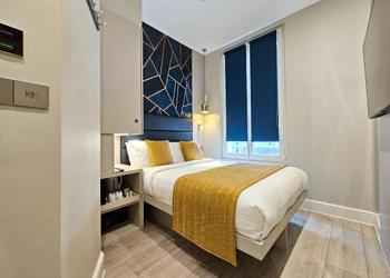 Double Room NOX Hyde Park London Double Room NOX Hyde Park London