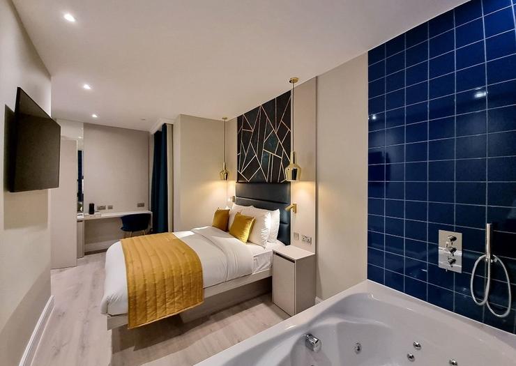 Signature Jacuzzi Suite NOX Edgware Road Londres Signature Jacuzzi Suite NOX Edgware Road Londres