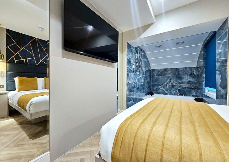 Signature Jacuzzi Suite NOX Earls Court Londres Signature Jacuzzi Suite NOX Earls Court Londres