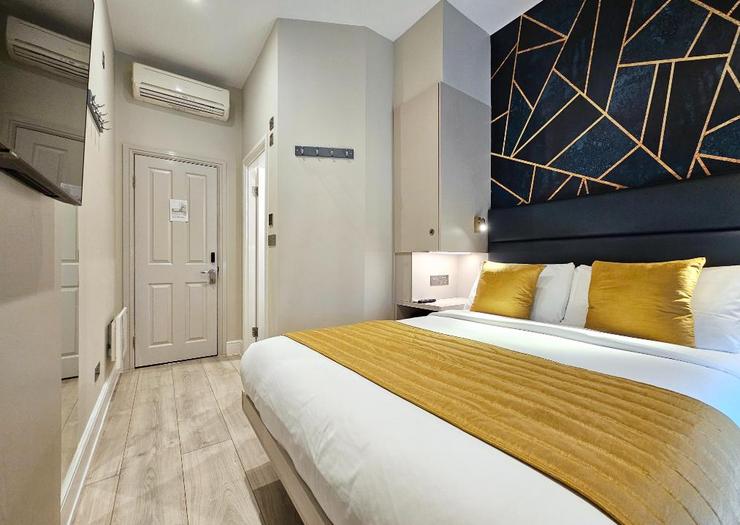 Doble Estándar NOX Hyde Park Londres Doble Estándar NOX Hyde Park Londres