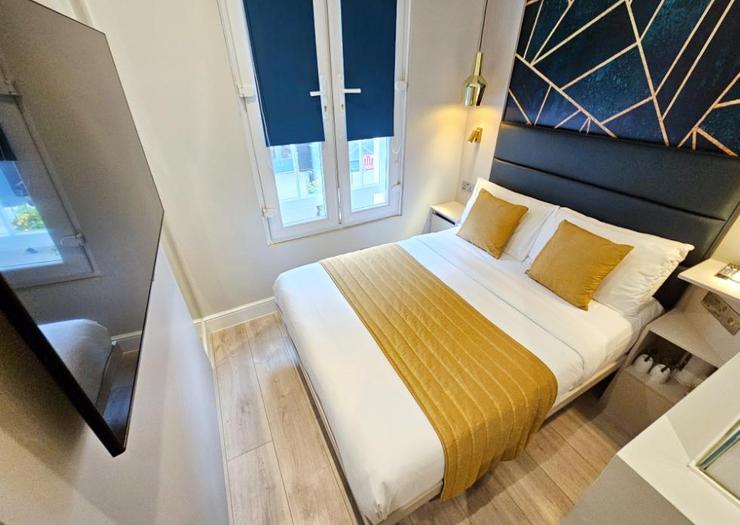 Doble Estándar NOX Hyde Park Londres Doble Estándar NOX Hyde Park Londres