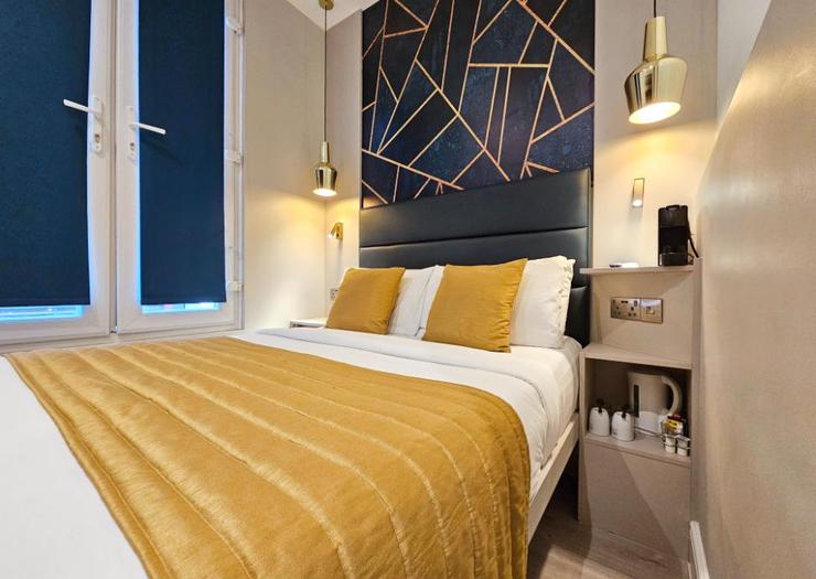 Doble Estándar NOX Hyde Park Londres Doble Estándar NOX Hyde Park Londres