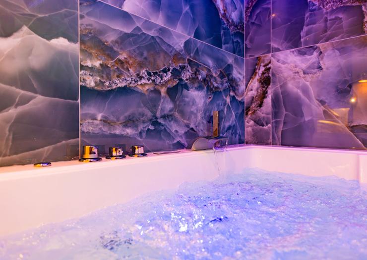 Estudio Doble Deluxe con Jacuzzi NOX Kilburn Londres Estudio Doble Deluxe con Jacuzzi NOX Kilburn Londres