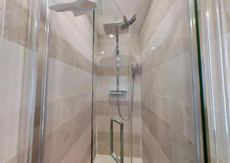 2 camas dobles NOX Olympia Londres 2 camas dobles NOX Olympia Londres