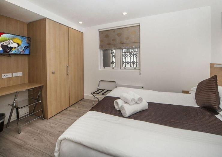 1 Double Bed NOX Kensington London 1 Double Bed NOX Kensington London