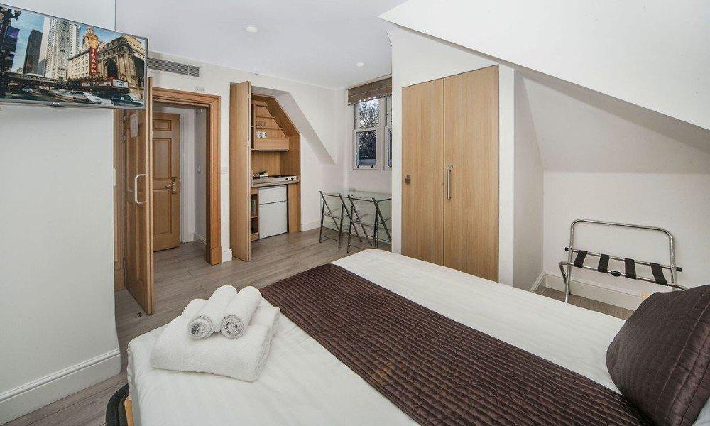 Apartment: Double NOX Kensington London