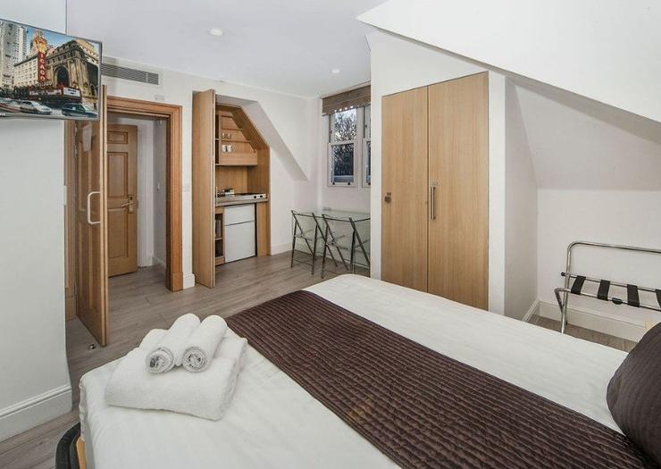 1 Double Bed NOX Kensington London 1 Double Bed NOX Kensington London