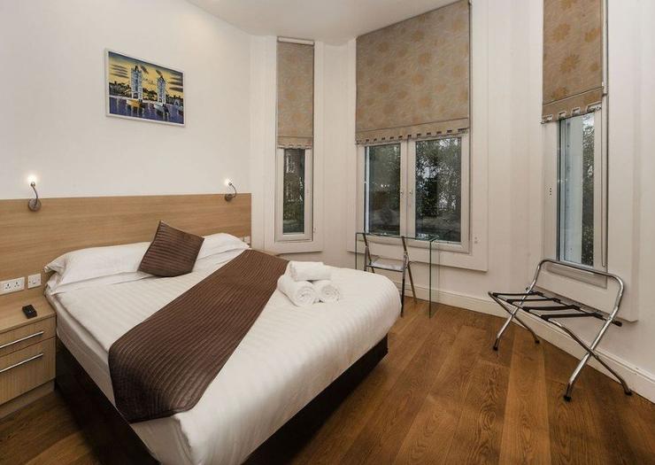 1 Double Bed NOX Kensington London 1 Double Bed NOX Kensington London