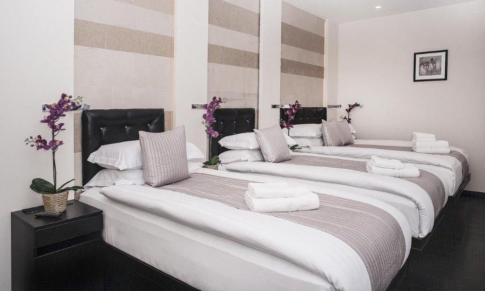 Family Deluxe NOX Golders Green London