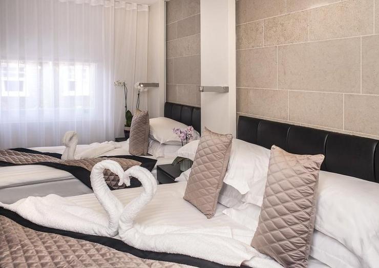 Family Deluxe NOX Golders Green London Family Deluxe NOX Golders Green London